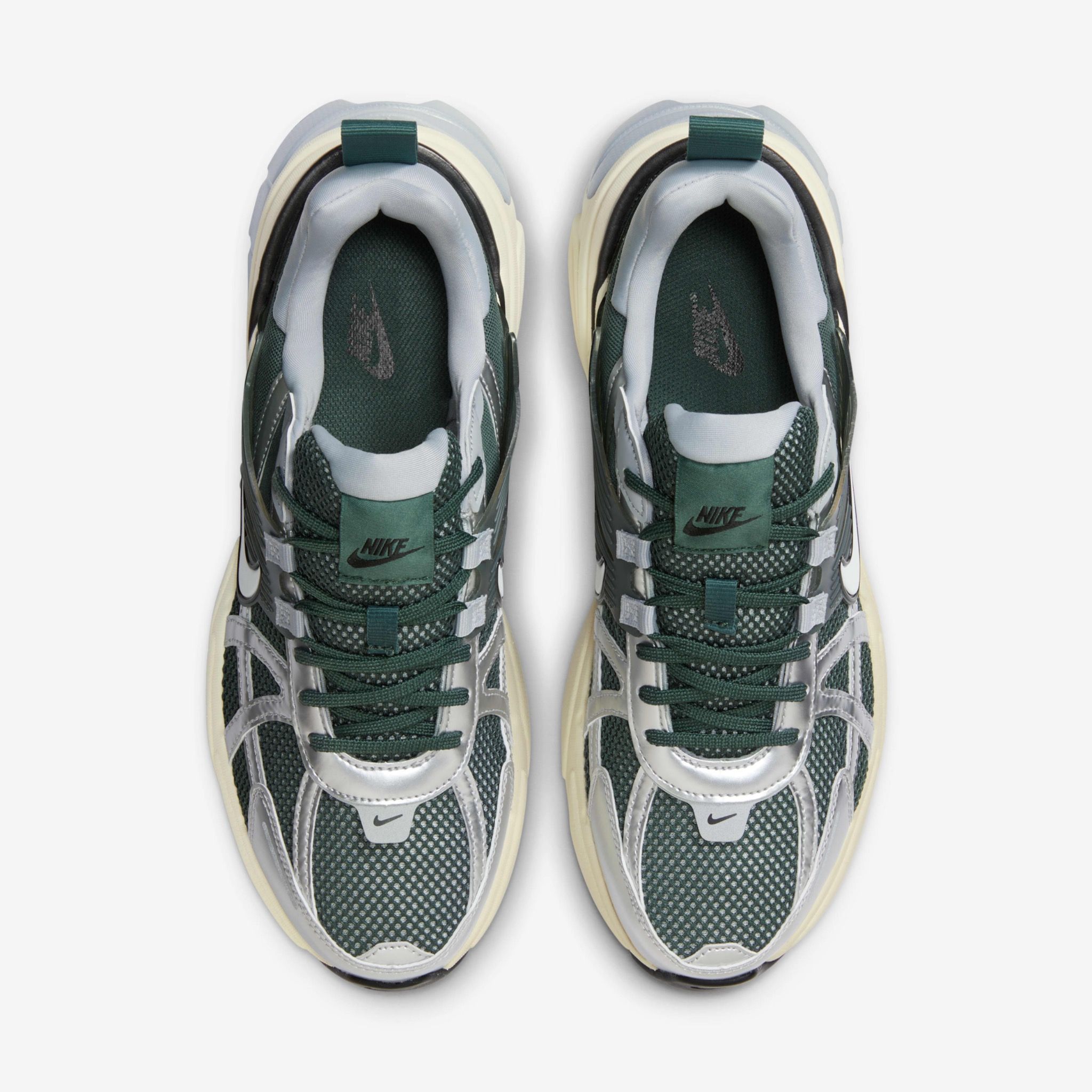  Nike V2K Run - Vintage Green 