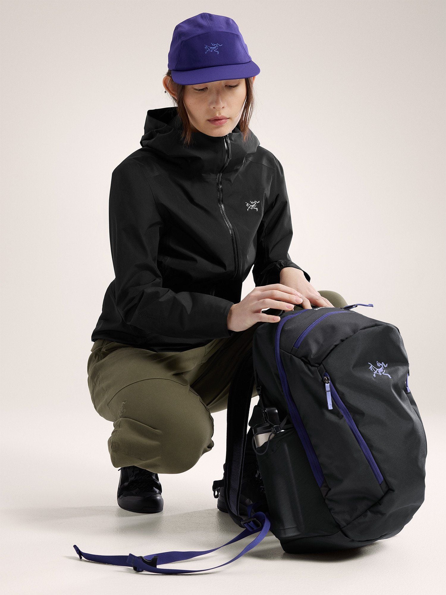  Arc'teryx Mantis 26 Backpack - Black / Soulsonic 