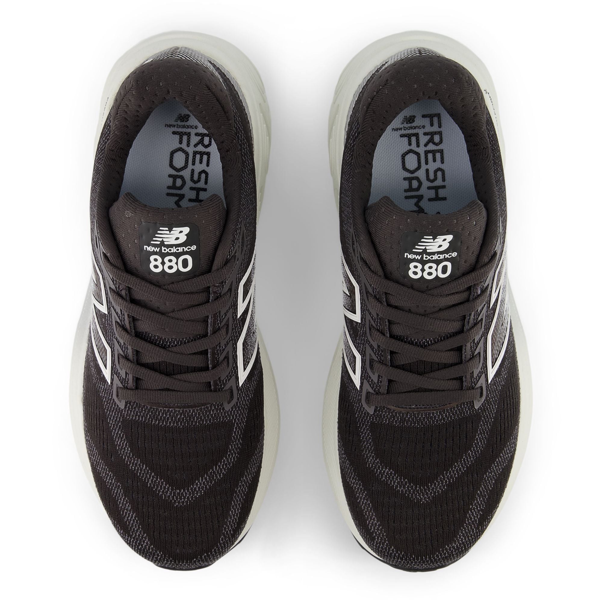  New Balance Fresh Foam X 880 v15 - Black Cement / Sea Salt 