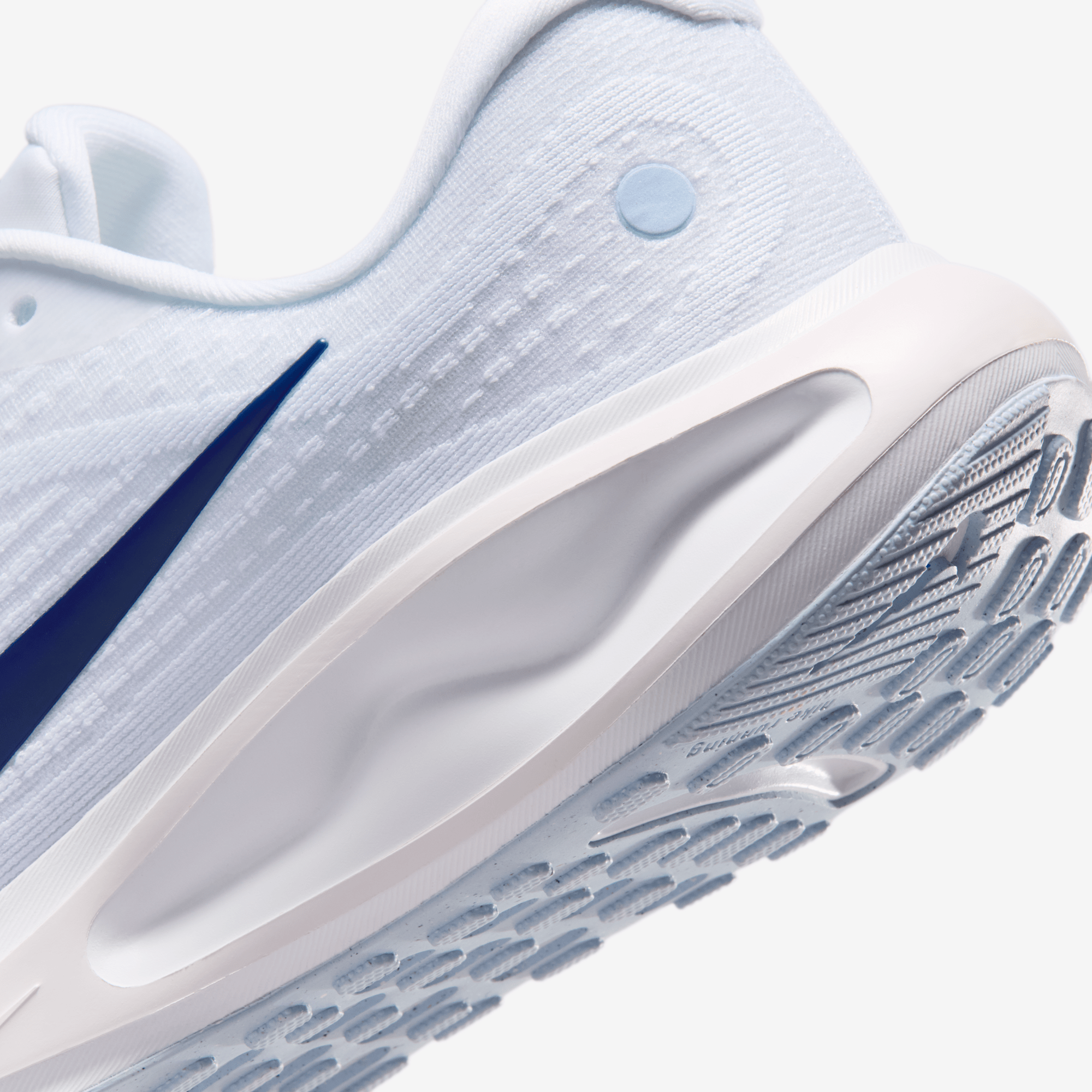  Nike Journey Run - White / Hydrogen Blue 