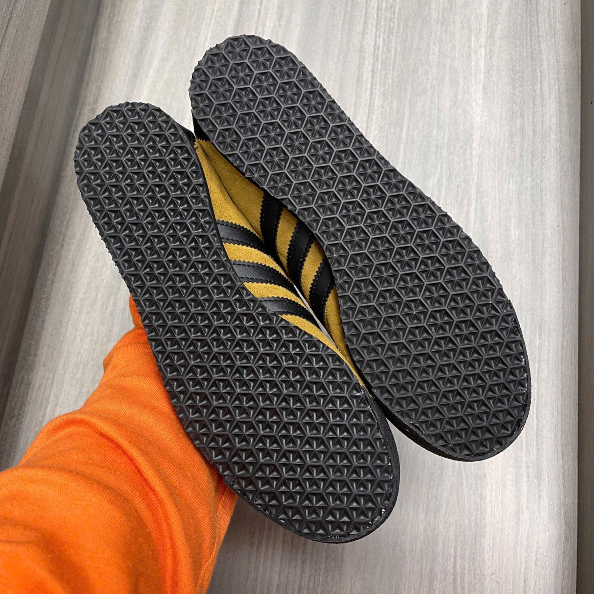  adidas Italia 70s - Brown 