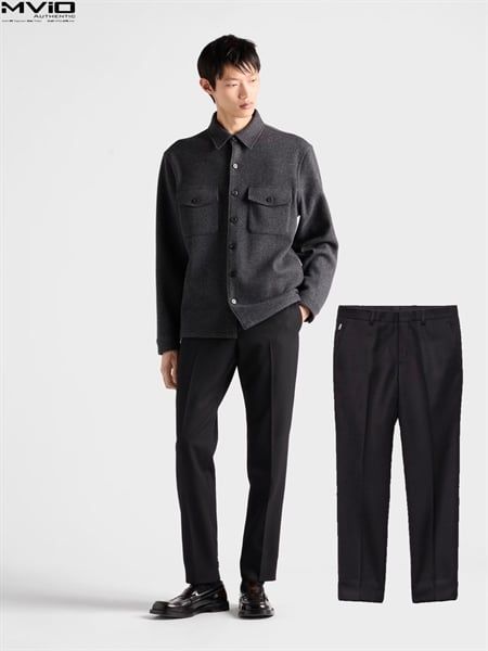  Quần Vải Prada Đen Tag Túi Sau UP0375 155E 