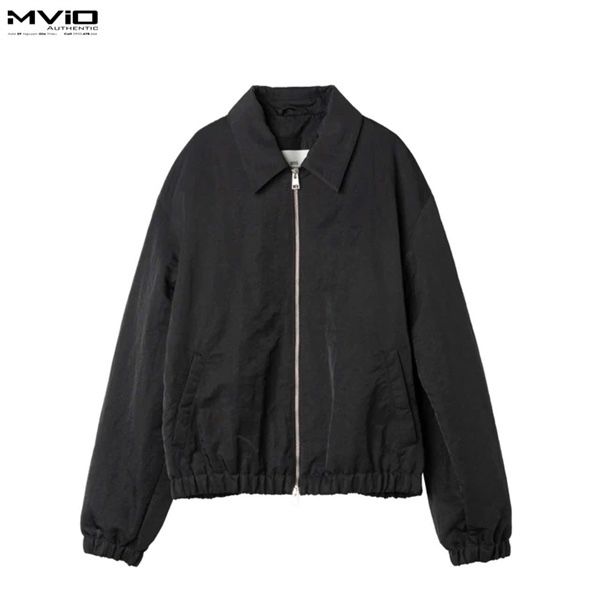  Khoác Ami Paris Đen Khoá Zip Logo Ngực HJK831.PA0035 05518 