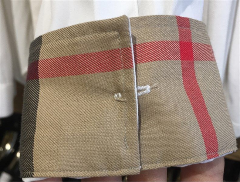  Sơ Mi Burberry Dài Tay Trắng Check Cổ Ss2018 