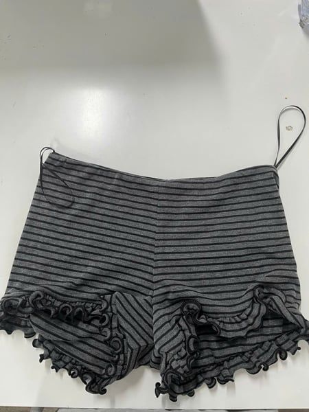 Bomi Short - Màu