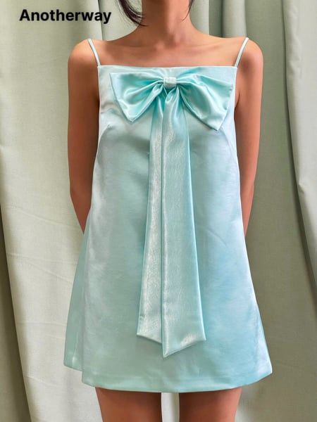 Teren Dress