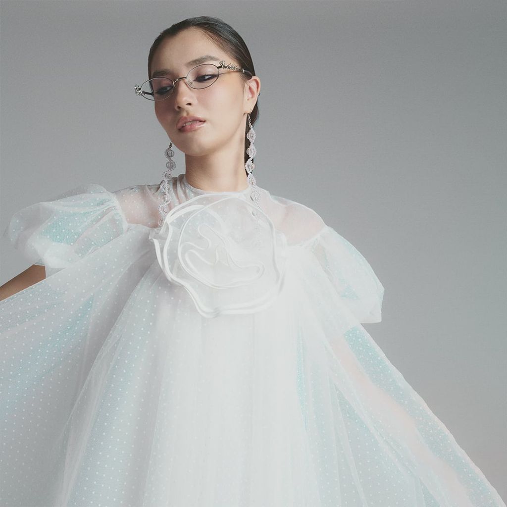 Num Dress
