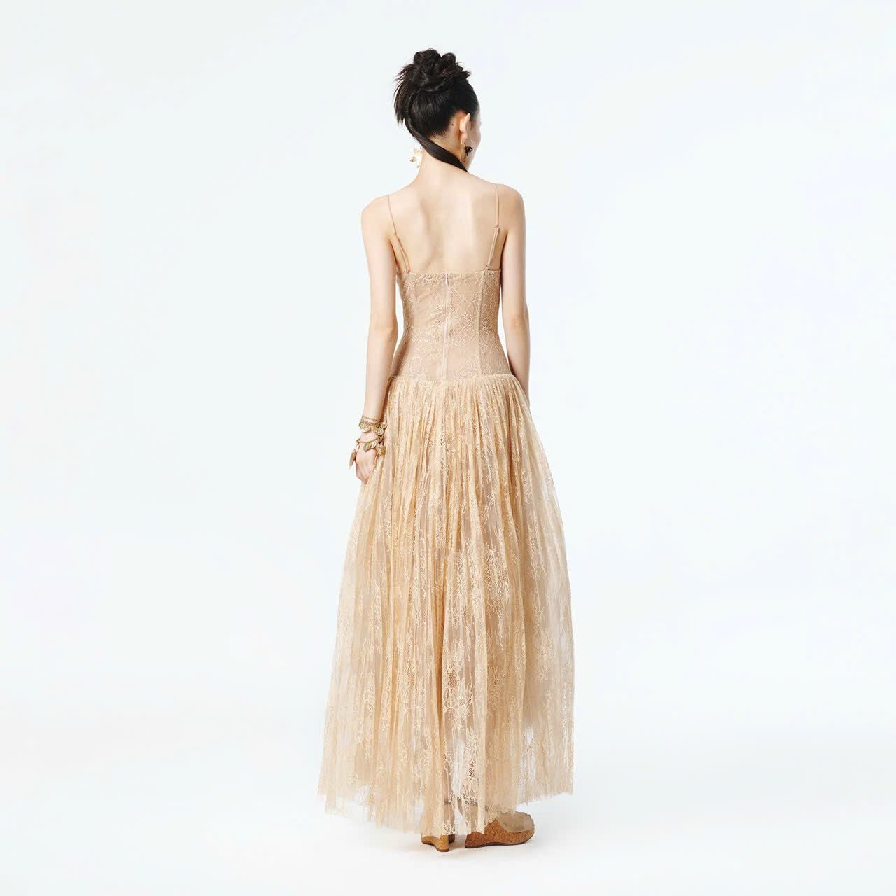Glimpse Dress