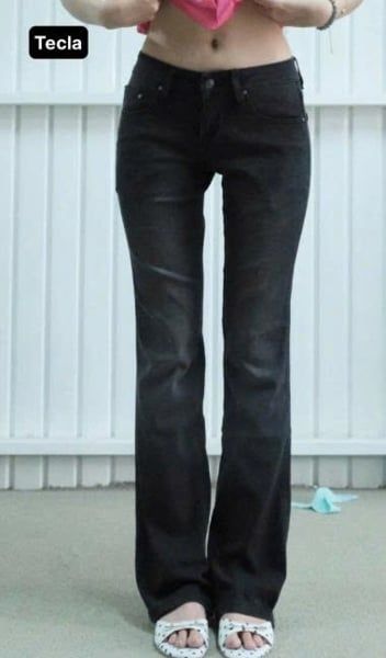 Mono Jeans