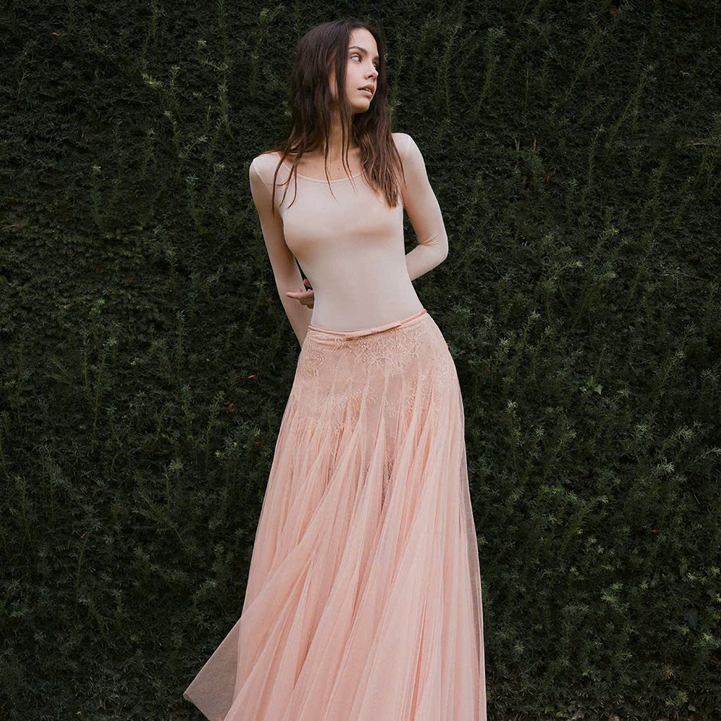 Ashen Top