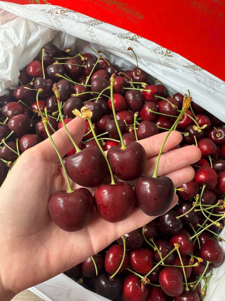 [Size 30mm] Cherry Regina Australia 5kg