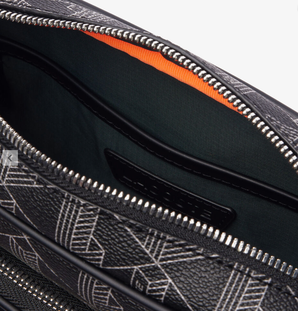 The Blend Grained Texture Shoulder Bag