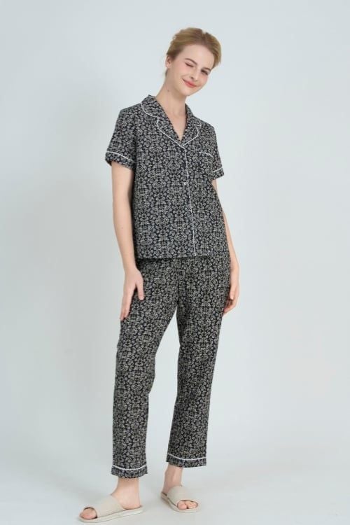  BKD02S5K15-BỘ DÀI KATE VỚI THIẾT KẾ PIJAMA ĐIỂM NHẤN RODE NỔI BẬT MANG LẠI SỰ TRẺ TRUNG VÀ NĂNG ĐỘNG 