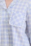  BKD13W5K01-BỘ DÀI KATE VỚI THIẾT KẾ CỔ PIJAMA PHỐI BÈO TINH TẾ  MANG ĐẾN VẺ ĐẸP DUYÊN DÁNG,TRẺ TRUNG VÀ TẠO CẢM GIÁC THOẢI MÁI KHI MẶC 