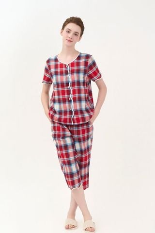  BKL03W5K05-BỘ KATE LỬNG HỌA TIẾT CARO ĐỎ VỚI THIẾT KẾ LƯỢN SÓNG TẠO CẢM GIÁC TRẺ TRUNG VÀ THOẢI MÁI. 