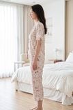  BKL08S6K02-BỘ LỬNG TOLE VỚI THIẾT KẾ CỔ PIJAMA NHẸ NHÀNG,ĐIỂM NHẤN RODE TINH TẾ GIÚP TÔN NÉT DUYÊN DÁNG, TRẺ TRUNG VÀ THOẢI MÁI SUỐT CẢ NGÀY. 