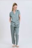  BSD01S5S24-BỘ DÀI  SATIN CỔ PIJAMA VỚI CHẤT LIỆU MỀM MỊN, MÁT MẺ MANG LẠI CẢM GIÁC THOẢI MÁI VÀ SANG TRỌNG KHI MẶC. 
