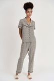  BSD023S31-BỘ SATIN DÀI VỚI THIẾT KẾ PIJAMA ĐIỂM NHẤN VIỀN NỔI BẬT MANG LẠI SỰ THANH LỊCH VÀ THOẢI MÁI KHI MẶC 