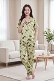  BSD02W6S05-BỘ SATIN DÀI VỚI THIẾT KẾ PIJAMA ĐIỂM NHẤN VIỀN NỔI BẬT MANG LẠI SỰ THANH LỊCH VÀ THOẢI MÁI KHI MẶC 