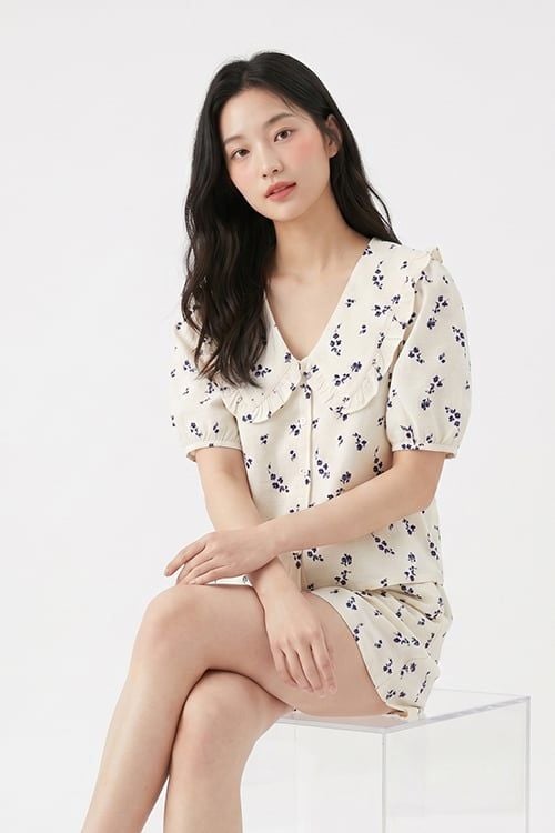  BSK01S6K08-BỘ SHORT KATE VỚI THIẾT KẾ CỔ LÁ SEN ĐIỂM NHẤN BÈO NỔI BẬT MANG  ĐẾN SỰ DUYÊN DÁNG VÀ TRẺ TRUNG,TẠO CẢM GIÁC THOẢI MÁI KHI MẶC 