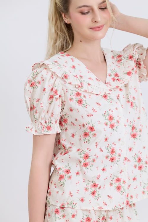  BSK06W5K02-BỘ SHORT KATE VỚI THIẾT KẾ CỔ LÁ SEN ĐIỂM NHẤN BÈO NỔI BẬT MANG  ĐẾN SỰ DUYÊN DÁNG VÀ TRẺ TRUNG TẠO CẢM GIÁC THOẢI MÁI KHI MẶC 