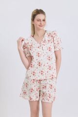 BSK06W5K02-BỘ SHORT KATE VỚI THIẾT KẾ CỔ LÁ SEN ĐIỂM NHẤN BÈO NỔI BẬT MANG  ĐẾN SỰ DUYÊN DÁNG VÀ TRẺ TRUNG TẠO CẢM GIÁC THOẢI MÁI KHI MẶC