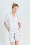 BSK09W5K01-BỘ SHORT KATE VỚI THIẾT KÊ CỔ PIJAMA PHỐI VIỀN NỔI BẬT, TẠO ĐIỂM NHẤN TINH TẾ , MANG PHONG CÁCH NHẸ NHÀNG VÀ THOẢI MÁI 