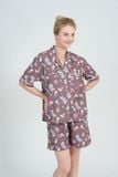  BSK09W5K02-BỘ SHORT KATE VỚI THIẾT KÊ CỔ PIJAMA PHỐI VIỀN NỔI BẬT, TẠO ĐIỂM NHẤN TINH TẾ , MANG PHONG CÁCH NHẸ NHÀNG VÀ THOẢI MÁI 