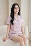  BSK10S6K02-BỘ SHORT KATE VỚI THIẾT KẾ CỔ PIJAMA ĐIỂM NHẤN VIỀN NỔI BẬT MANG ĐẾN SỰ TRẺ TRUNG, NĂNG ĐỘNG VÀ TẠO CẢM GIÁC THOẢI MÁI KHI MẶC 