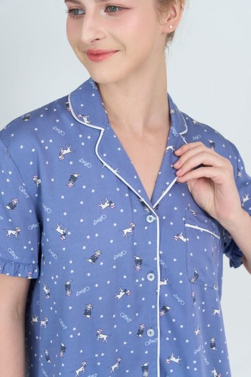  BSK10W5K01-BỘ SHORT TOLE VỚI THIẾT KÊ CỔ PIJAMA PHỐI VIỀN NỔI BẬT, TẠO ĐIỂM NHẤN TINH TẾ , MANG PHONG CÁCH NHẸ NHÀNG VÀ THOẢI MÁI 