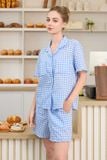  BSK12S6K01-BỘ SHORT KATE VỚI THIẾT KẾ CỔ PIJAMA ĐIỂM NHẤN BÈO TINH TẾ MANG  ĐẾN SỰ TRẺ TRUNG  VÀ NĂNG ĐỘNG TẠO CẢM GIÁC THOẢI MÁI KHI MẶC 