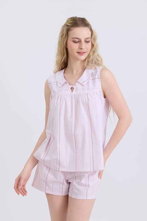 BSK13W5K01-BỘ SHORT KATE VỚI THIẾT KẾ CỔ SEN ĐÍNH NƠ NHẸ NHÀNG, NỮ TÍNH CÙNG CHẤT LIỆU MỀM MẠI, THOÁNG MÁT MANG LẠI CẢM GIÁC DỄ CHỊU KHI MẶC.