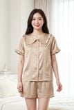  BSS01W5S06-BỘ SHORT SATIN VỚI THIẾT KẾ CỔ SEN PHỐI BÈO NHẸ NHÀNG, MANG LẠI SỰ TRẺ TRUNG VÀ THOẢI MÁI 