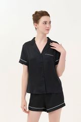 BSS02S5S53-BỘ SHORT SATIN VỚI THIẾT KẾ CỔ PIJAMA MANG PHONG CÁCH NHẸ NHÀNG VÀ THOẢI MÁI KHI MẶC
