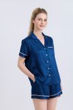  BSS02S5S65-BỘ SHORT SATIN VỚI THIẾT KẾ CỔ PIJAMA MANG PHONG CÁCH NHẸ NHÀNG VÀ THOẢI MÁI KHI MẶC 