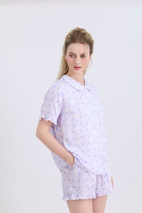  BSS03S5K03-BỘ SHORT TOLE  VỚI THIẾT KẾ CỔ LÁ SEN TẠO CẢM GIÁC MỀM MẠI, THOÁNG MÁT  LÀ LỰA CHỌN LÝ TƯỞNG CHO MÙA HÈ 