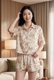  BSS05S6S01-BỘ SHORT SATIN VỚI THIẾT KẾ CỔ SƠ MI ĐƠN GIẢN MANG LẠI SỰ TRẺ TRUNG CÙNG CHẤT LIỆU MỀM MẠI TẠO CẢM GIÁC THOẢI MÁI KHI MẶC. 