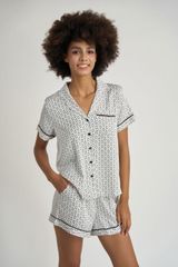 BSS070S54-BỘ SHORT SATIN CỔ PIJAMA VỚI CHẤT LIỆU MỀM MỊN, MÁT MẺ MANG LẠI CẢM GIÁC THOẢI MÁI VÀ SANG TRỌNG KHI MẶC.