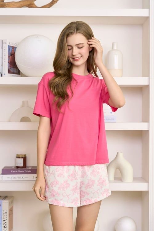  BST01S5T02-BỘ SHORT THUN  VỚI THIẾT KẾ CỔ TRÒN ĐƠN GIẢN MANG LẠI SỰ TRẺ TRUNG, NĂNG ĐỘNG VÀ THOẢI MÁI KHI MẶC 