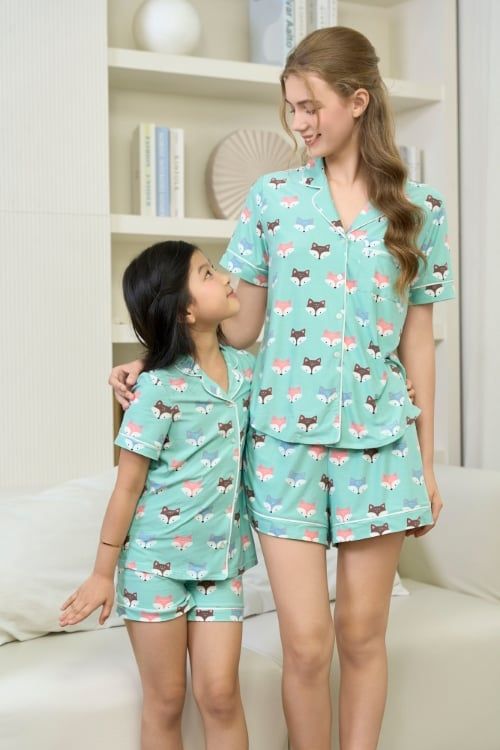 BST01W5T01-BỘ SHORT THUN PIJAMA THIẾT KẾ TỪ CHẤT LIỆU THUN CO GIÃN, MỀM MẠI MANG LẠI SỰ NĂNG ĐỘNG VÀ THOẢI MÁI 