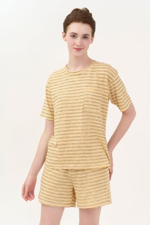  BST03W5T04-BỘ SHORT THUN  VỚI THIẾT KẾ CỔ TRÒN ĐƠN GIẢN MANG LẠI SỰ TRẺ TRUNG, NĂNG ĐỘNG VÀ THOẢI MÁI KHI MẶC 