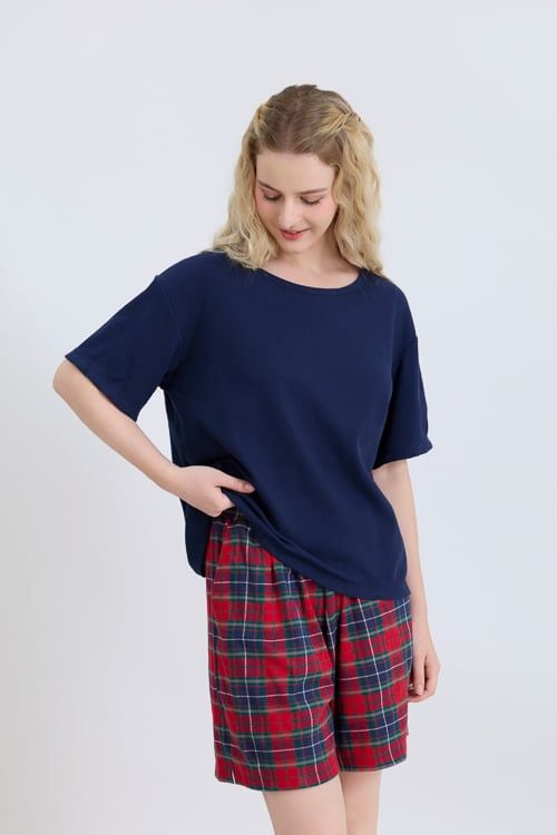  BST11W5T04-BỘ SHORT THUN  VỚI THIẾT KẾ CỔ TRÒN ĐƠN GIẢN MANG LẠI SỰ TRẺ TRUNG, NĂNG ĐỘNG VÀ THOẢI MÁI KHI MẶC 