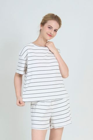  BST12W5T01-BỘ SHORT THUN  VỚI THIẾT KẾ CỔ TRÒN ĐƠN GIẢN MANG LẠI SỰ TRẺ TRUNG, NĂNG ĐỘNG VÀ THOẢI MÁI KHI MẶC 