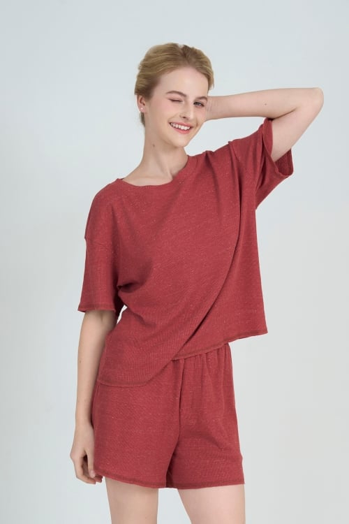 BST12W5T03-BỘ SHORT THUN  VỚI THIẾT KẾ CỔ TRÒN ĐƠN GIẢN MANG LẠI SỰ TRẺ TRUNG, NĂNG ĐỘNG VÀ THOẢI MÁI KHI MẶC