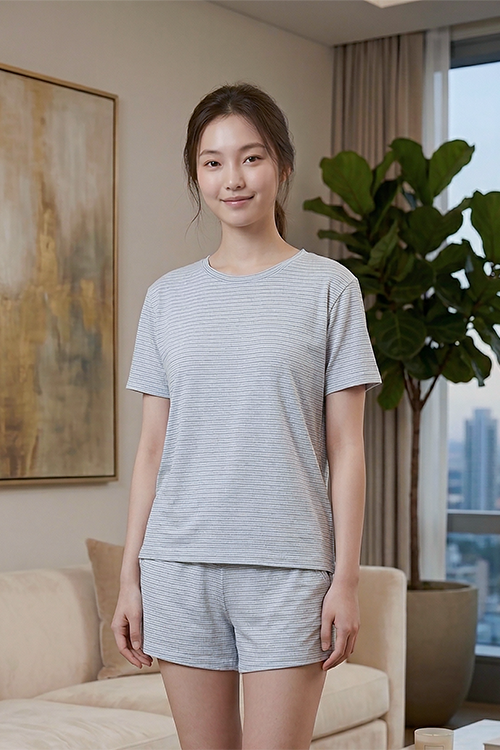  BST12W5T04-BỘ SHORT THUN  VỚI THIẾT KẾ CỔ TRÒN ĐƠN GIẢN MANG LẠI SỰ TRẺ TRUNG, NĂNG ĐỘNG VÀ THOẢI MÁI KHI MẶC 