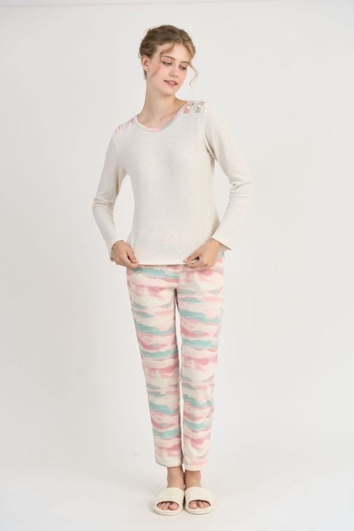  BTD03S5T08-BỘ THUN DÀI VỚI THIẾT KẾ CỔ TRÒN ĐƠN GIẢN NHƯNG TINH TẾ MANG LẠI CẢM GIÁC THOẢI MÁI KHI MẶC 