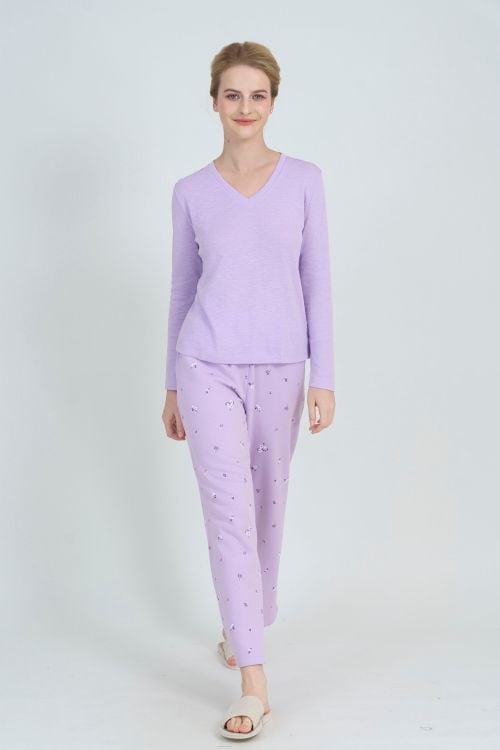  BTD07W5T01-BỘ THUN DÀI VỚI THIẾT KẾ CỔ TIM  MANG PHONG CÁCH NHẸ NHÀNG, THOẢI MÁI CHO MÙA HÈ VÀ THU 