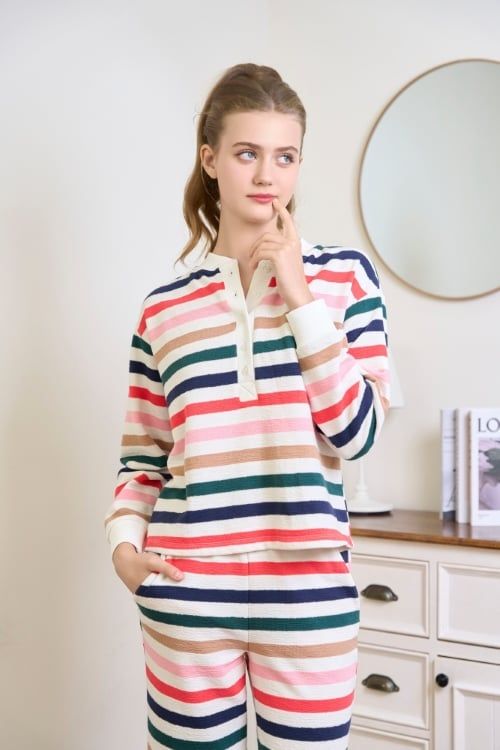  BTD12S5T01-BỘ THUN DÀI VỚI THIẾT KẾ CỔ TRỤ MANG SỰ TRẺ TRUNG ,ẤM ÁP VÀ TẠO CẢM GIÁC THOẢI MÁI KHI MẶC 