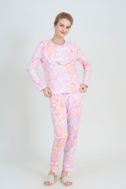  BTD12W5T02-BỘ THUN DÀI VỚI THIẾT KẾ CỔ TRÒN ĐIỂM NHẤN BÈO NỮ TÍNH MANG LẠI SỰ ẤM ÁP VÀ DỄ CHỊU KHI MẶC. 