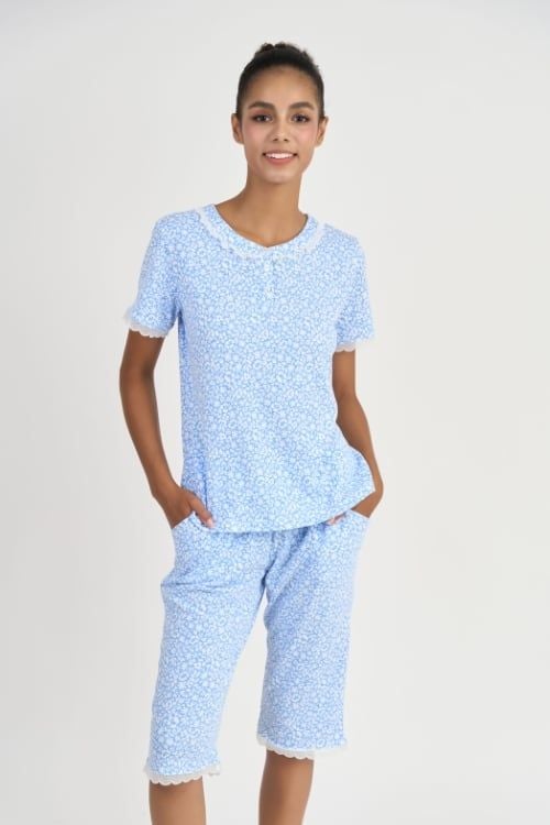  BTL02S5T18-BỘ THUN LỬNG VỚI THIẾT KẾ CỔ TRÒN ĐIỂM NHẤN REN NỔI BẬT MANG ĐẾN SỰ TRẺ TRUNG, NĂNG ĐỘNG 